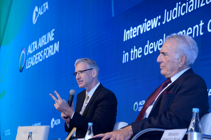 Ricardo Bernardi, advogado e Francisco Rezek, ex ministro do Supremo Tribunal Federal