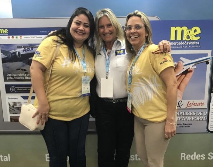 Rosa Masgrau, do M&E, com Ana Paula Azevedo e Lyvia Calheiros, de Maceió Rosa Masgrau, do M&E, com Ana Paula Azevedo e Lyvia Calheiros, de Maceió