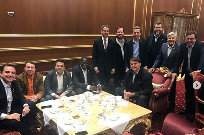 Embratur e Presidente Bolsonaro buscam investimentos no Japão e Oriente Programa de Parcerias de Investimentos (PPI), com foco na melhoria da infraestrutura do país, será ofertado a parceiros estrangeiros