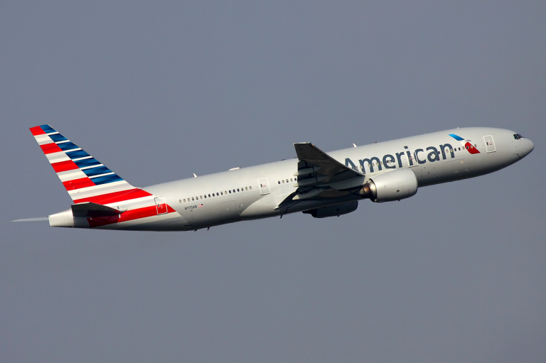 American prorroga isenção de taxa de alteração de voos até 31 de julho 1 American Airlines reduz voos no mundo todo por conta do coronavírus