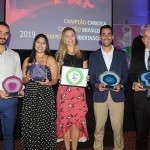 Bruno Kozlowski, do Fairmont, Isabela Campos,  Mariana Pedrosa e Alex Salles, do Grand Hyatt, e José Geraldo, do Windsor, com os prêmios da noite