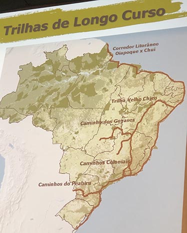 Rede Trilhas: Brasil já tem 2 mil km de trilhas de longo curso sinalizadas 3 Corredores de trilhas no Brasil