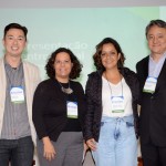 Cássio Aoqui, da ponteAponte, Helena Costa, da UnB, Gabrielle Nunes, coordenadora geral de Sustentabilidade e Turismo do MTur, e Fernando Kanni, da Horwath HTL