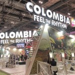 Estande da Colômbia, com a camoanha %22Feel The Rhythm%22