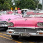 Os passeios de carros conversiveis custam em torno de 50 CUC por hora