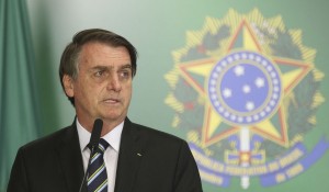 Bolsonaro sanciona Lei que transforma Embratur em agência e veta IRRF em 6%