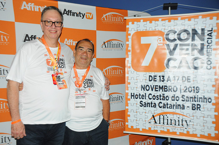 Affinity vende 500 mil seguros em 12 meses; faturamento cresce 17% em 2019 1 José Carlos de Menezes, diretor geral, e Marilberto França, presidente da Affinity
