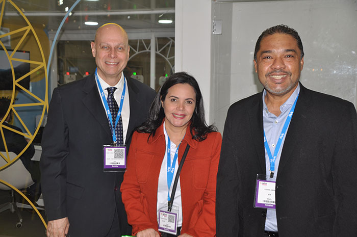 Lawrence Reinisch, Paula Floriano e Claudio Junior, da BTM