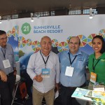 Luis Pontes, Sérgio Paraíso e Kamilla Pimentel, do Summerville, com Takao Sato, da Tasa Eventos