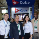 Magno Ribeiro e Gloria Valle, da Copa Airlines, com Raúl Segarte e Mariano Fernández, do Turismo de Cuba