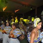 Maracatu animou a festa no Vivá