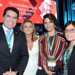 Newton Cardoso Jr, presidente da Comissão de Turismo, Marta Rossi, do Festuris, Natalia Pisoni e  Marcela Cuesta, da Inprotur