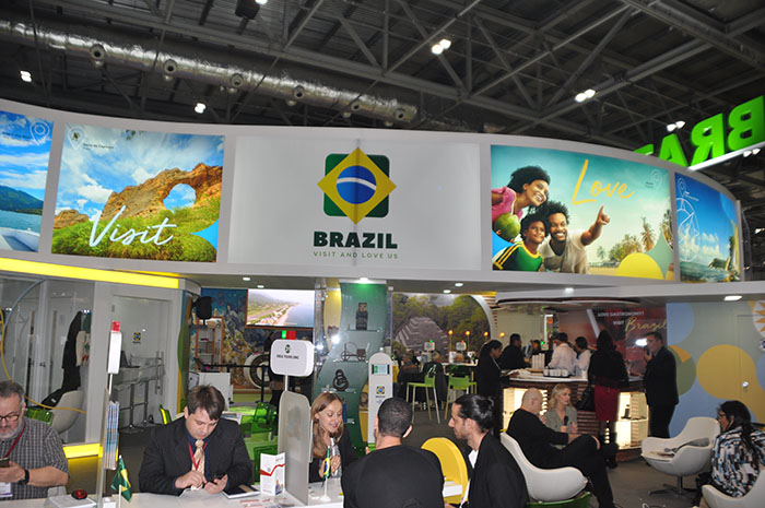 Nova marca de promoção internacional estande da Embratur