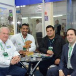 Roy Taylor, e Juliano Braga, do M&E, com Marcos Santos, da Prefeitura de Parauapebas, e André Dias, da Setur-PA