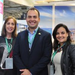 Tereza Bandeira, da ABIH-AL; Jair Galvão, secretário de Turismo de Maceió; e Sandra Villanova, da Sedetur