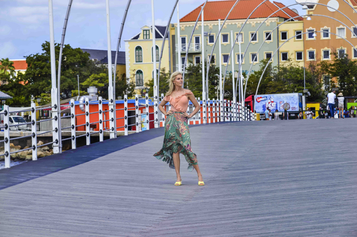 Ana Hickmann é nomeada embaixadora de Curaçao no Brasil 2 Ana Hickmann durante produção em Curaçao em fevereiro de 2019