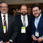 Bob Santos, do Mtur; Guilherme Paulus; e Gilson Lira, secretário de Turismo da Paraíba