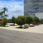Esta é a praça que fica dentro do prédio, bom para relaxar e ainda conta com venda de diversos produtos