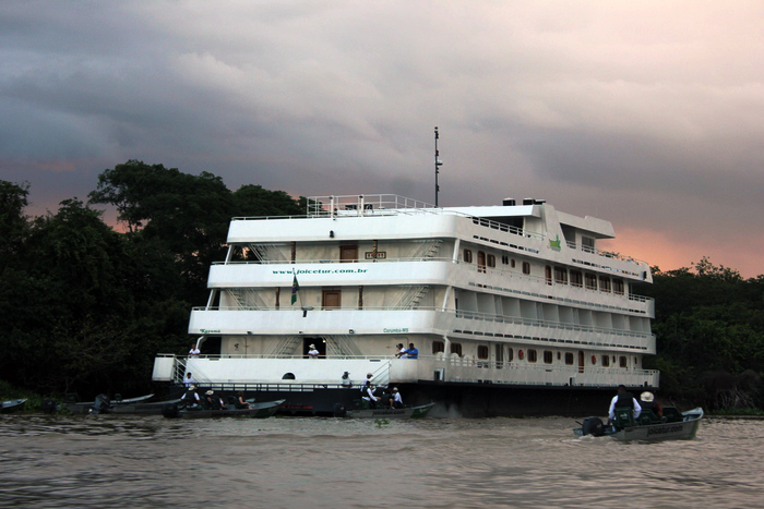 MS Kayamã e roteiro no Pantanal: produto nacional sucesso da Transmundi; veja fotos 1 O barco hotel Kayamã