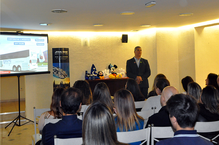 Luis Borges durante a sua apresentação