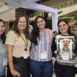 Polly Ramos e Ana Paula Luz, da Impulso Eventos; Mayra e Samanta, visitantes; e Elaine Negreiros, também da Impulso Eventos