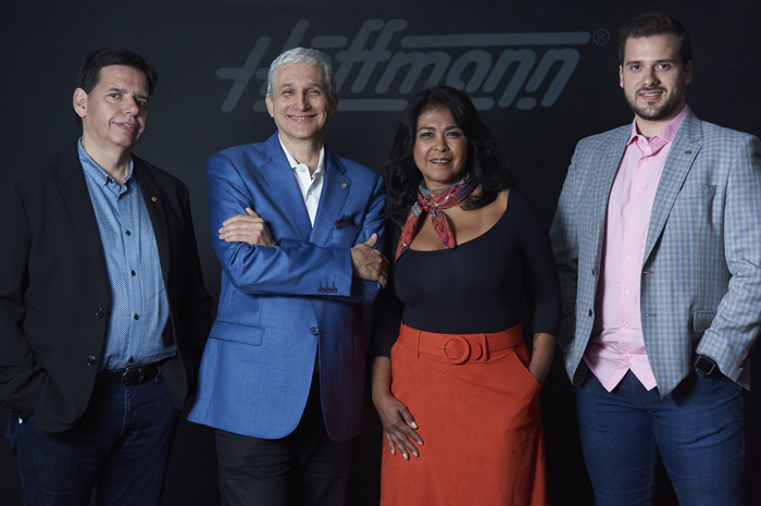 Hoffman anuncia contratação de novos membros para a diretoria 1 Roberto Barreira, Dylmar Souza, Rosangela Gonçalves e Guilherme Miotto (Foto: Selmy Yassuda)
