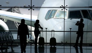 Coronavirus: companhias aéreas cancelam voos para a China