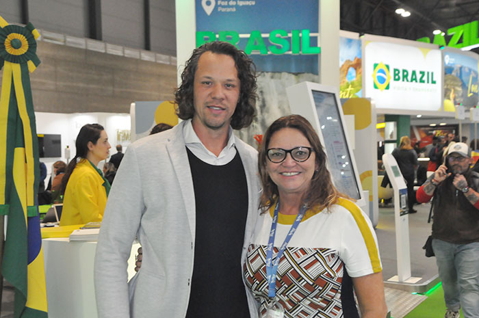 Paraíba e Rio Grande do Norte se unem em produto para o mercado espanhol 1 Bruni Reis, presidente da Emprotur (RN), com Ruth Avelino, presidente da PBTur
