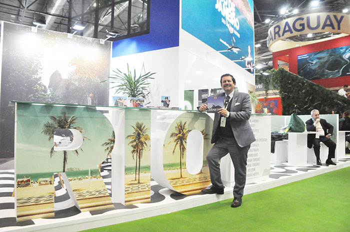 Otavio Leite, no estande do Rio de Janeiro na Fitur 2020