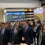 Primeiro-ministro da Espanha, Pedro Sanchez, visitou a feira nesta sexta-feira (24)
