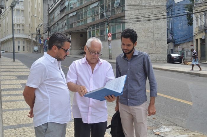 Setur-BA realiza visita técnica ao centro de Salvador; entenda 1 A visita técnica aconteceu com a presença do secretário Fausto Franco, junto com o engenheiro Floro Freire e o historiador Rafael Dantas