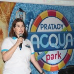 Mariana Mello, da Pratagy Beach, apresentando a nova atração