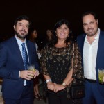 Vania Fazulo, da High Light, entre Renato Covelo e Nissim Jabiles, da Avianca