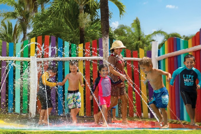 Conheça cinco resorts da AMResorts no Caribe com parques aquáticos 6 Splash Zone do Sunscape Sabor Cozumel
