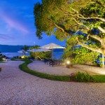 O resort está localizado na Praia do Veloso