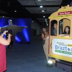Agentes de viagens aproveitam a decoração instagramável do Encontro Braztoa