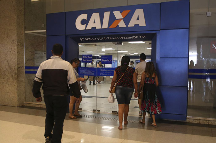 Caixa Econômica Federal ofereceu pausa por até 60 dias para contratos de pessoa física e jurídica (Foto: José Cruz/Agência Brasil)