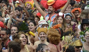 Carnaval reúne 15 milhões de pessoas em São Paulo