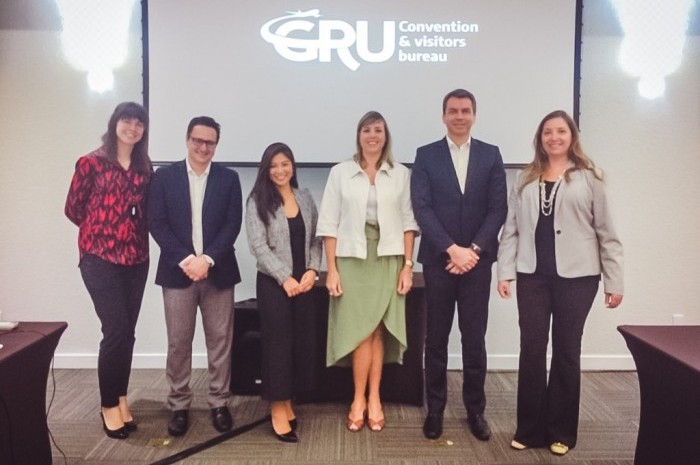 Da esquerda para a direita: Manuela Parreira, do Ibis, Danilo Ramalho, do GRU Convention, Luciana Nakamura, da Pullman, Giselle Soeiro, da Mercure, Nilton Cambé e Aline Rubbo, do Marriott (Foto: Divulgação)