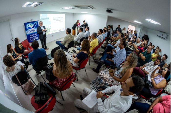 Alagoas fomenta a expansão do turismo com novas linhas de crédito : Empréstimo oferece quantias que variam entre R$ 15 e 50 mil, com prazo de até 60 meses e carência de dois anos: Empréstimo oferece quantias que variam entre R$ 15 e 50 mil, com prazo de até 60 meses e carência de dois anos