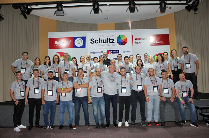 13ª Convenção de Vendas da Schultz tem início em Pernambuco; veja fotos 1 Equipe da Schultz Operadora