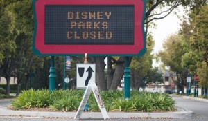 Disney corta pagamento de 100 mil funcionários