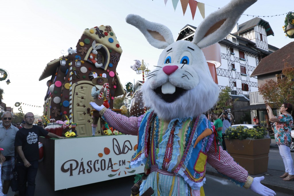 Wyndham Granado recebe imprense e autoridades pata apresentar o novo evento Páscoa em Gramado (Foto: Cleiton Thiele/SerraPress)