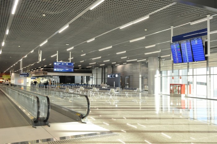 Atualmente, o Aeroporto Internacional de Belo Horizonte conta com rotas regulares para 45 destinos, sendo dois internacionais