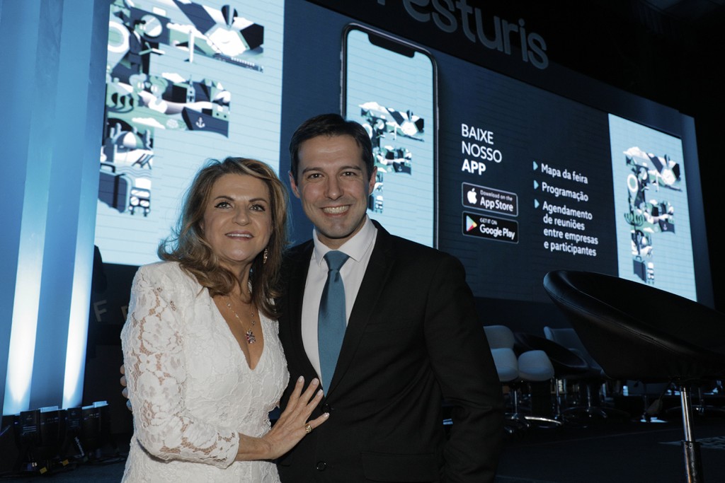 Marta Rossi e Eduardo Zorzanello, organizadores do Festuris