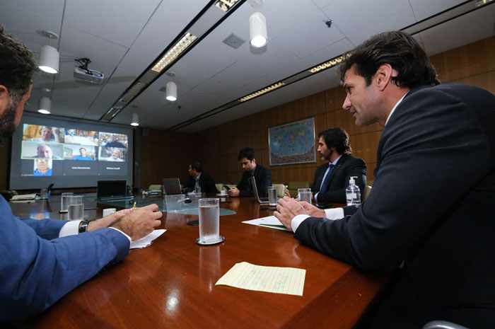 Videoconferência entre Marcelo Álvaro e promotores de eventos aconteceu na última quarta (15)