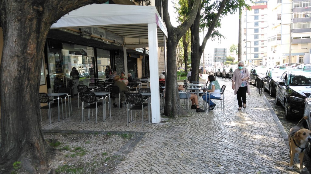 Portugal reabre restaurantes, museus e escolas em nova fase de desconfinamento 1 PHOTO-2020-05-19-09-02-32