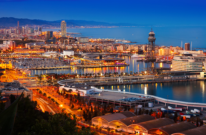 Porto de Barcelona, na Espanha.