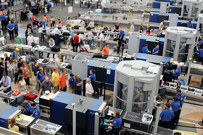 TSA trabalha no desenvolvimento de sistema de autotriagem nos EUA 1 Objetivo é reduzir contatos e otimizar a triagem dos passageiros nos aeroportos dos EUA