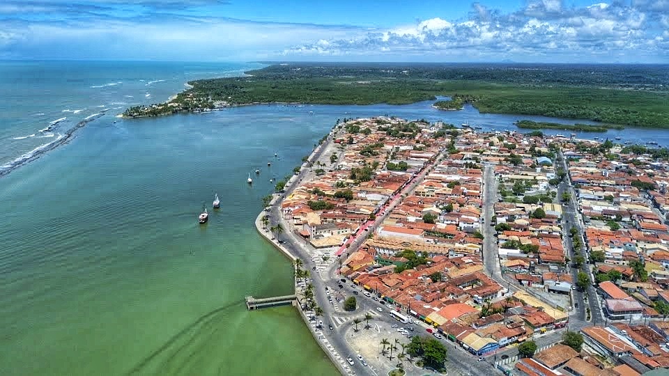 Temporada de cruzeiros terá escalas em Porto Seguro (BA); Itaparica está em negociação 1 Porto Seguro volta a receber cruzeiros na próxima temporada.